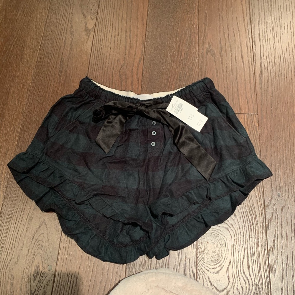 Abercrombie sleep shorts